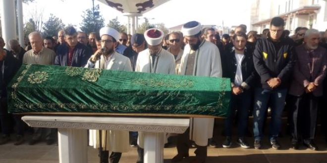 Kazada hayatını kaybeden doktor toprağa verildi