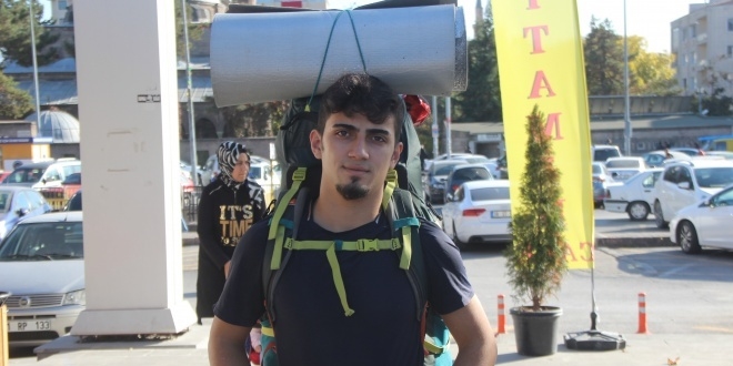 Otostopla Türkiye'den sonra dünyayı gezecek