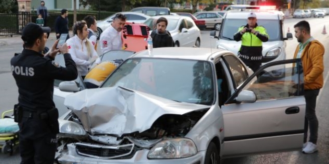 Kahramanmaraş'ta trafik kazaları: 7 yaralı