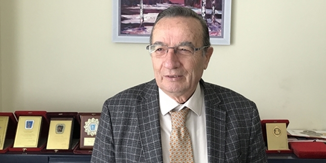 Öğretmenliği bıraktı, dünyaca ünlü otomobil markalarına makine üretiyor
