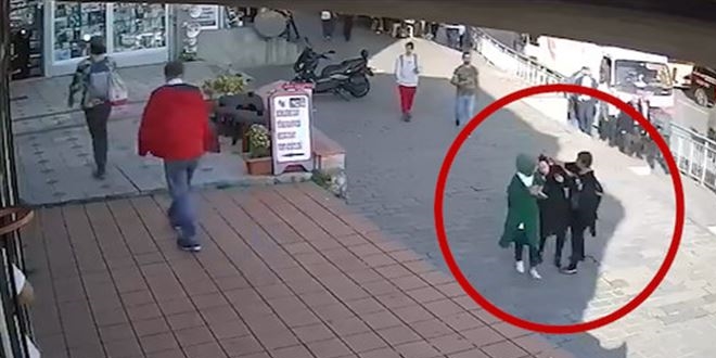 Karaköy'de genç kıza saldıran kadının ilk saldırısı değilmiş