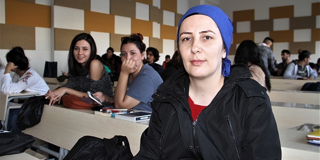 38 yaşında 3'üncü üniversitesini okuyor