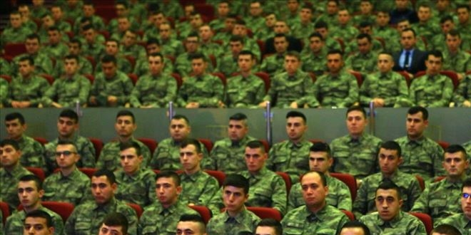 Mehmetçiğe Kadına Şiddete Mücadele eğitimi verildi