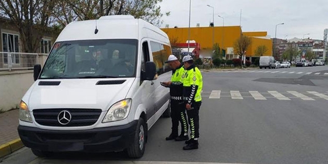 Okul servisleri denetlendi, 91 araç trafikten men edildi