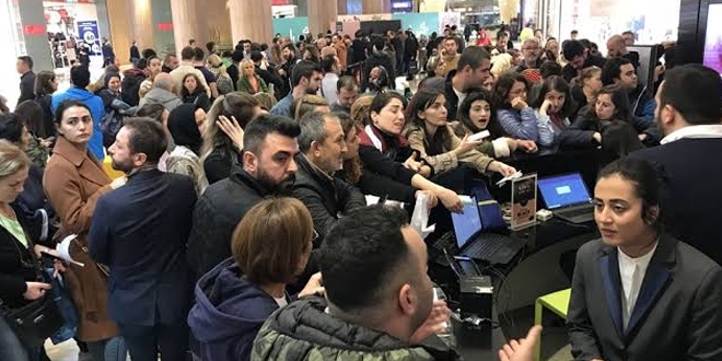 'Efsane İndirim' kampanyalarına tüketicilerden yoğun ilgi