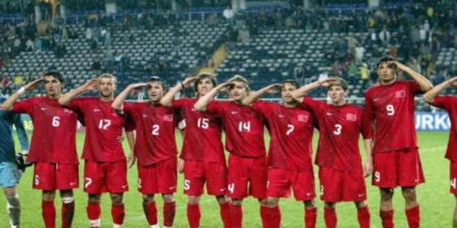 Millilerin 'asker selamı' bilimsel makale oldu