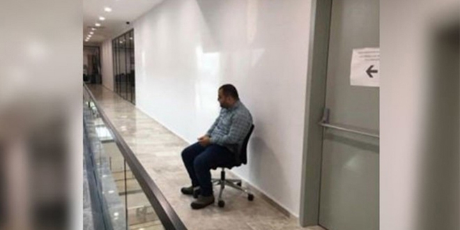 Selamlama cezası veren başkan yardımcısı görevden alındı