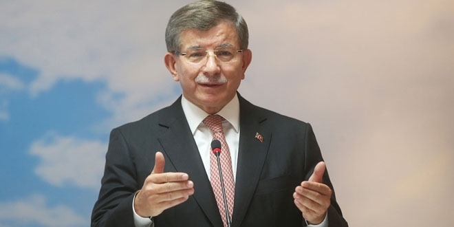 Davutoğlu'nun partisinden ilk fire