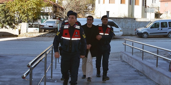 Burdur'da FET  operasyonunda 1 tutuklama