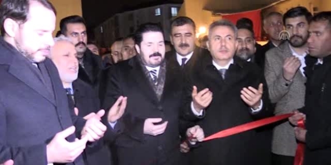 Hazine ve Maliye Bakanı Albayrak, Ağrı'da