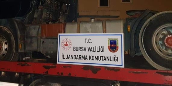 TSK için üretilen nano teknoloji kamuflaj kıyafetlerini çalan 3 hırsız tutuklandı