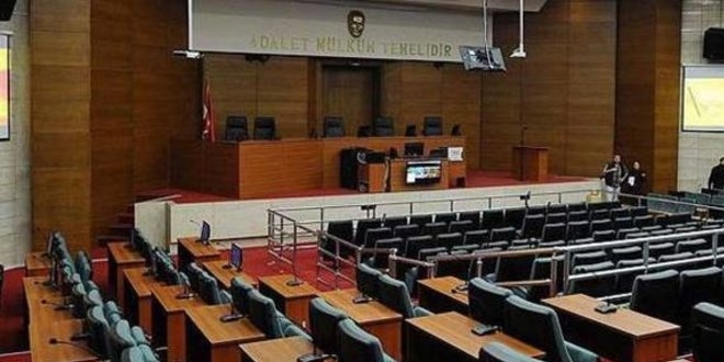 FETÖ sanığı SAT'çılar ile 'mahrem imamları'nın davasında tahliye kararı