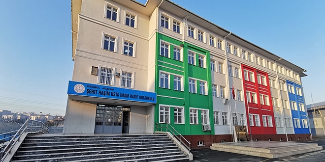 Şehit polis memuru Haşim Usta'nın adı okula verildi