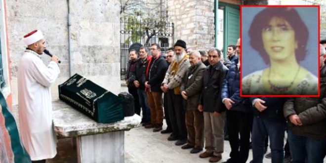 Hastane çalışanı 8 yıl sonra toprağa verildi