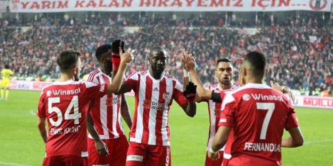 Sivasspor'un resmi sitesi hacklendi