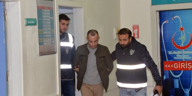 Sahte üsteğmen 5 kişiyi dolandırdı