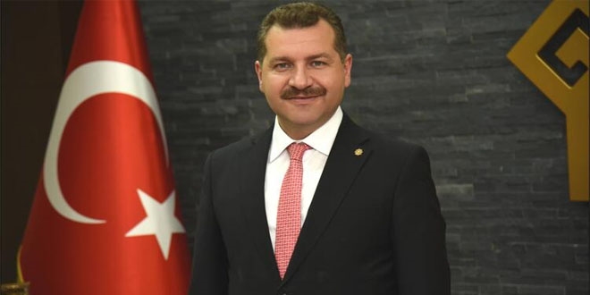 Makam sahibi olmak için 'İmam Hatipli ve Trabzonlu' sözlerine açıklama
