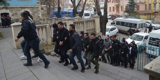 Kütahya'da FETÖ'nün askeri yapılanmasında 8 tutuklama
