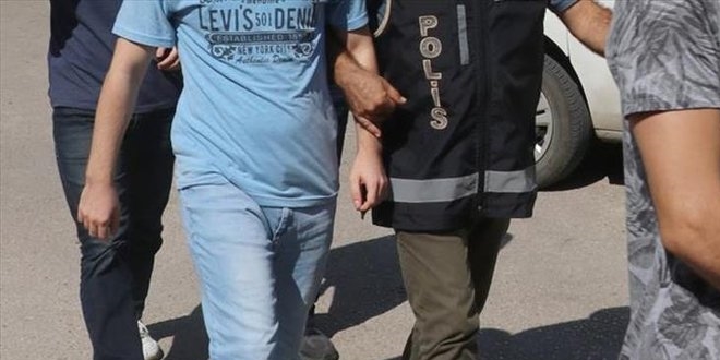 FETÖ'nün askeri mahrem yapılanmasına yönelik operasyonda 8 kişi tutuklandı
