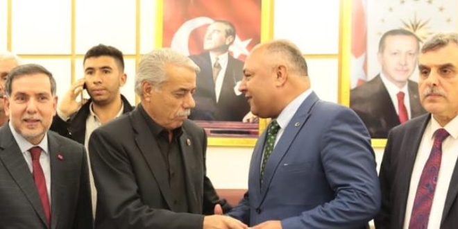 Ceylanpınar'da Belediye Başkanı Feyyaz Soylu oldu