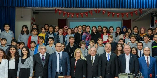 Müzebüs, 16 yılda yarım milyon öğrenciye ulaştı