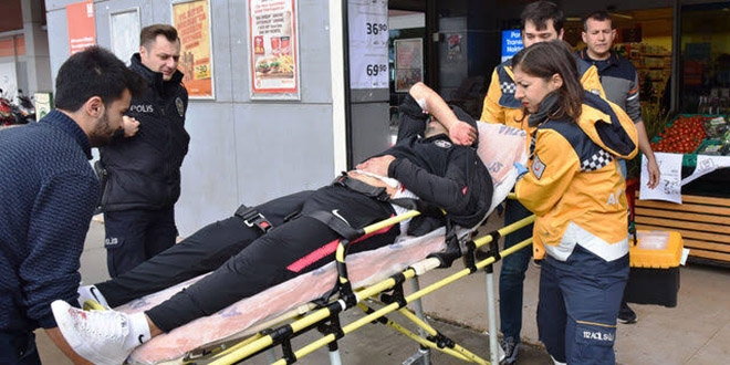 Trafikte tartıştığı öğretmeni bıçaklayan sürücü tutuklandı