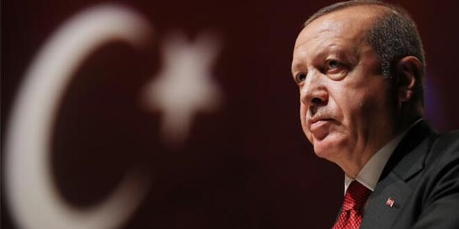 Öğretmenlere ödül modeli: Cumhurbaşkanı Erdoğan'a sunuldu