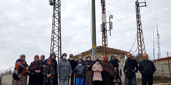 Bir mahalle ölüm korkusuyla yatıp kalkıyor
