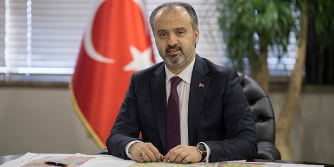 'Yerli otomobil 20 bin kişiye ekmek sağlayacak'