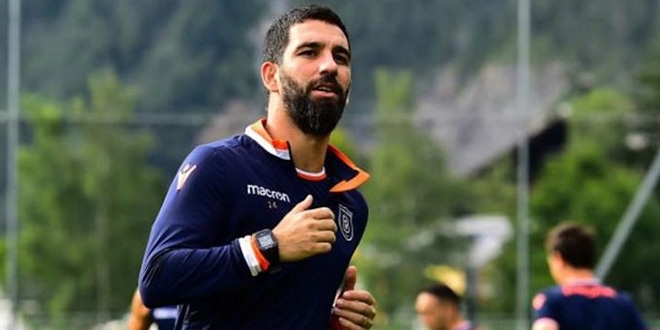 8 yıl sonra dönüyor...Arda Turan, Başakşehir ile vedalaştı