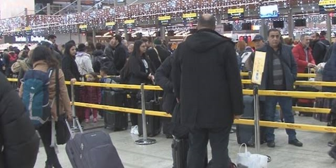 Sabiha Gökçen Havalimanı'nda yılbaşı yoğunluğu