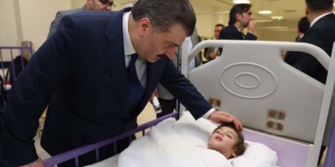 Bakan Koca: Sezaryen değil, normal doğumu teşvik edeceğiz