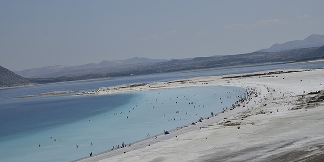 Salda Gölü 2019'u 1,5 milyon turistle kapattı