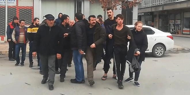 Geri götürmek için geldiler, karakolluk oldular