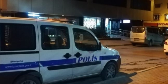 Avukatın evinde yaptığı sahte içkiden öldüğü iddiası