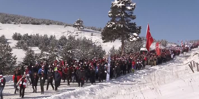 Sarıkamış'ta 'Türkiye Şehitleriyle Yürüyor' etkinliği