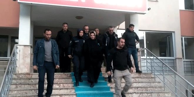 Eski eşinin sevgilisini öldürdü... Çıkarıldığı mahkemece tutuklandı