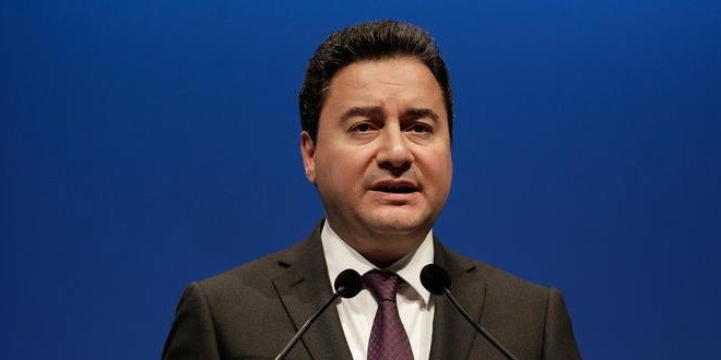 Babacan'dan faiz yanıt: Geçmişi değerlendirmeye hazırım