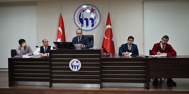 1881 yılından bu yana belediye tarihinde bir ilk