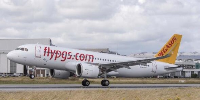 Pegasus, İran ve Irak'a tarifeli uçuşlarını durdurdu