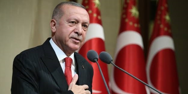 Erdoan, hakaret eden ocuklar iir ezberleme artyla affetti