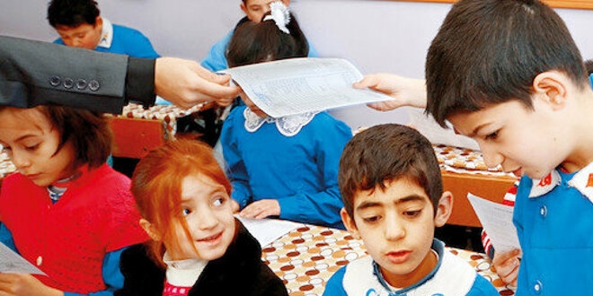 Karnedeki notlar başarı göstergesi değil
