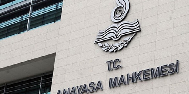 AYM, gece alkollü içki satışına verilen cezayı hak ihlali saymadı