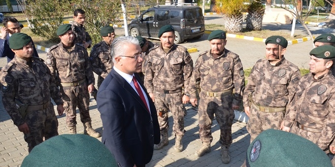 Aydın'da özel harekat polisleri Barış Pınarı Harekatı'na uğurlandı