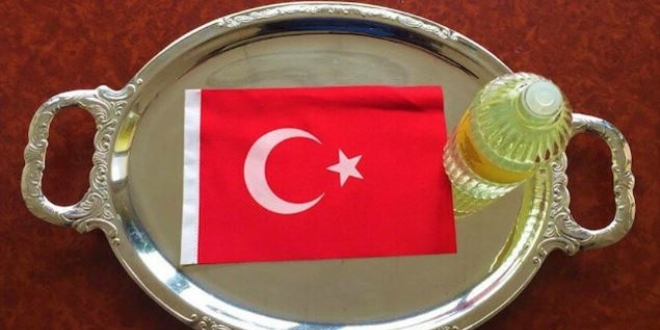 Türk Bayrağı ve kolonyalı 'asker harçlığı' sömürüsü