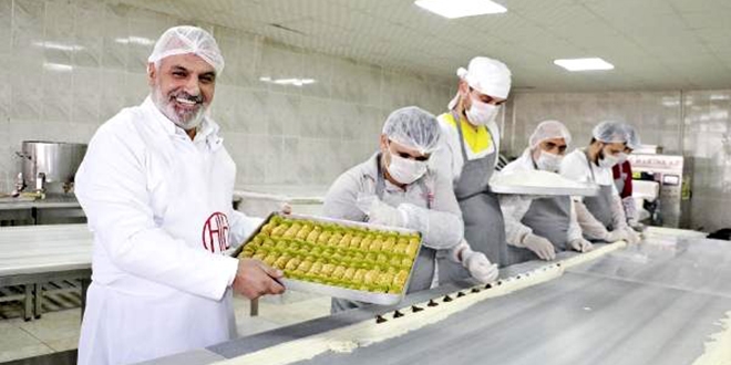 12 metrekare dükkanı vardı, şimdi 500 kişi çalıştırıyor