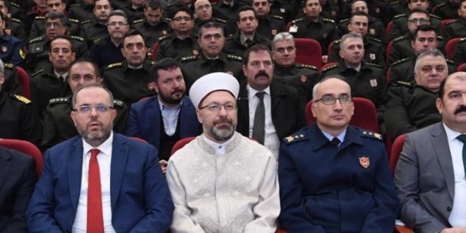 Erbaş: FETÖ ve DEAŞ, din istismarının en canlı örnekleridir