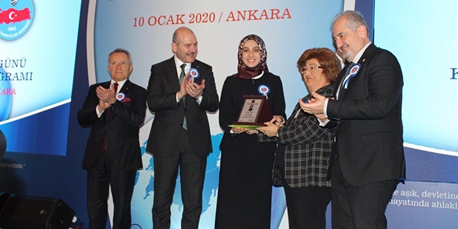Kadın kaymakam yılın en başarılı idarecisi seçildi