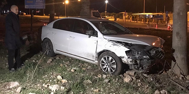 AK Parti Milletvekili ve ei trafik kazas geirdi