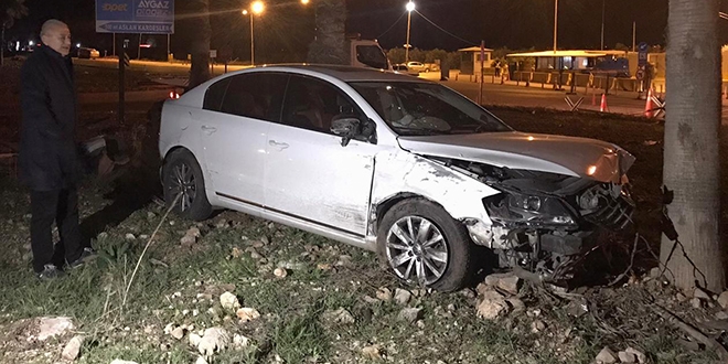AK Parti Milletvekili ve eşi trafik kazası geçirdi